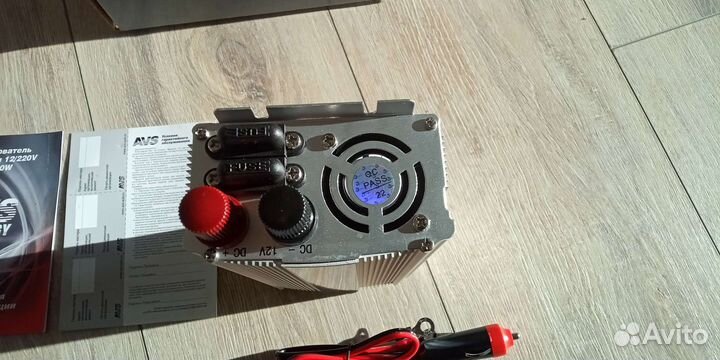 Инвектор преобразователь 12 V 220 V