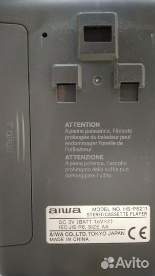 Кассетный плеер Aiwa HS-PS211