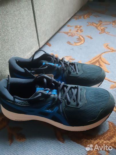 Кроссовки мужские р-р 46.5