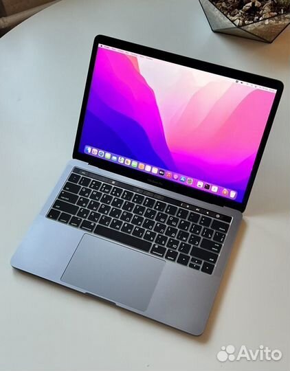 Кастомный MacBook Pro 13 Touchbar 16Gb/256SSD