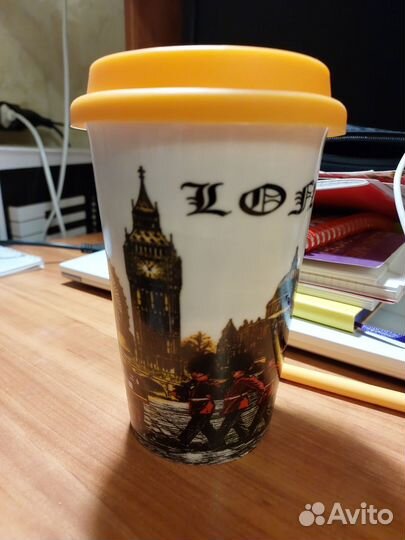 Кружка с резиновой крышкой