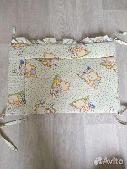 Бортики на детскую кроватку