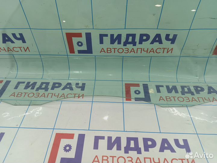 Стекло двери передней левой Volksvagen Tiguan (NF)