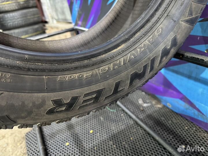 Pirelli Winter Carving Edge 215/55 R16