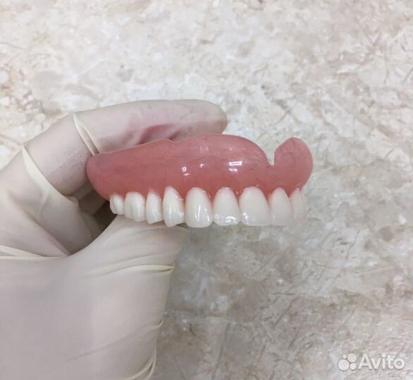 Зубные протезы