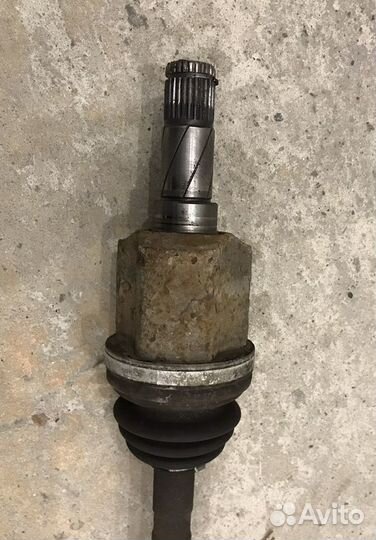 Привод задний левый Land Rover Freelander 2