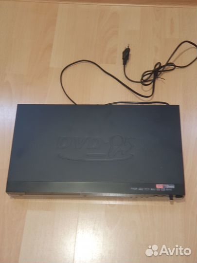 DVD-плеер Samsung DVD-K250 *