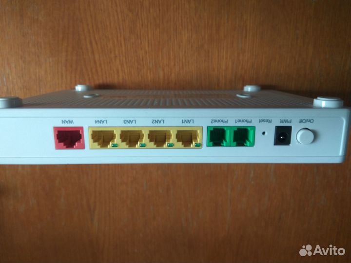 Wi-Fi роутер беспроводной интернет и тв