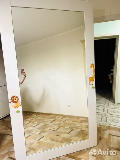 Зеркало напольное