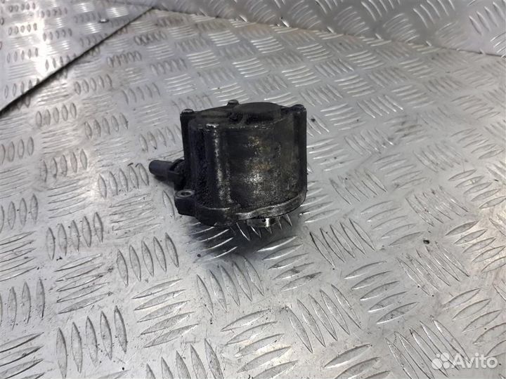 Насос вакуумный Мерседес Sprinter (906)