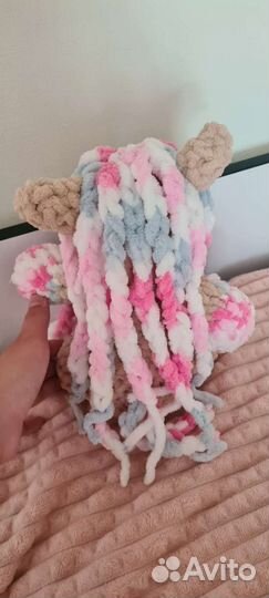 Вязаная пони