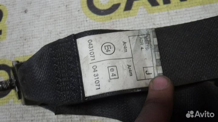 Ответная часть ремня безопасности Toyota Corolla