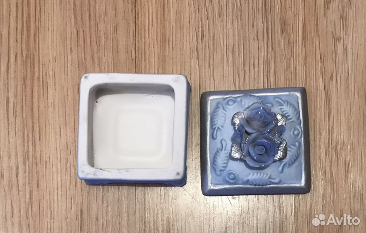 Шкатулка для украшений