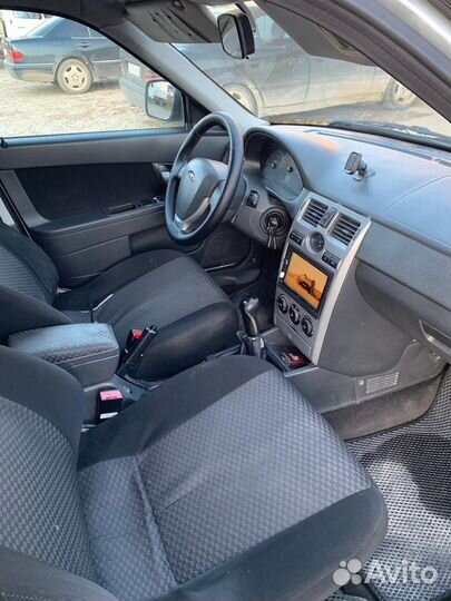 LADA Priora 1.6 МТ, 2013, 370 000 км