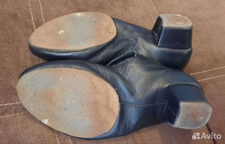 Туфли танцевальные 37,5 (подойдут на 38 размер)