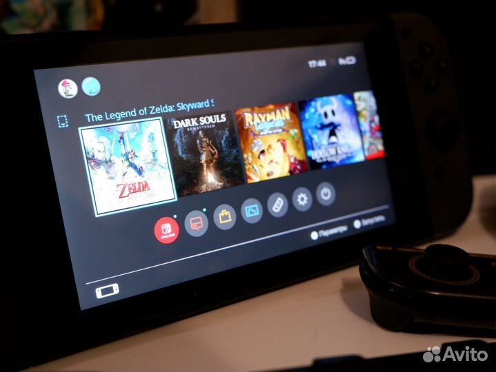 Nintendo switch rev.2 + джойкон hori