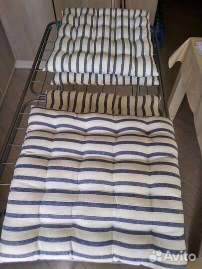 Скатерть,салфетки,наволочки,простынь,подушк