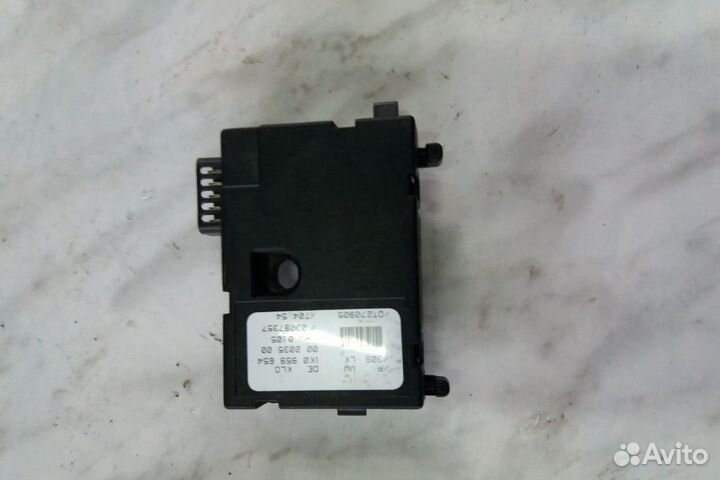 Датчик угла поворота руля Volkswagen Touran