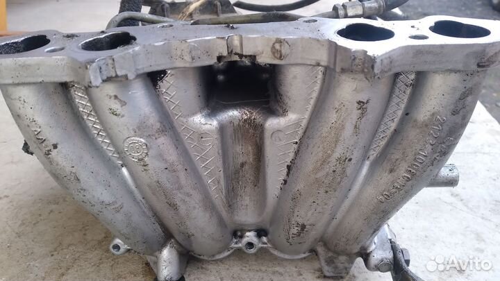 Впускной коллектор ваз 2107 2008г