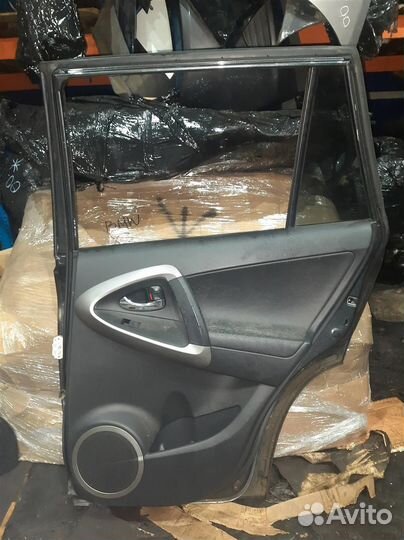 Дверь задняя правая от Toyota RAV 4 2006-2013
