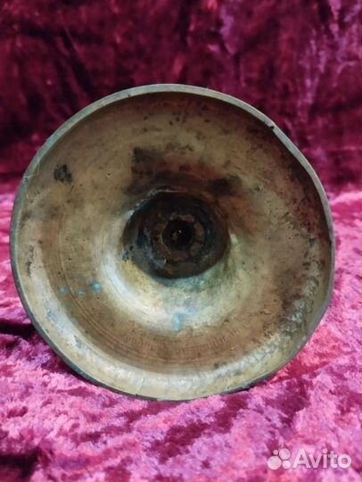 Подсвечник