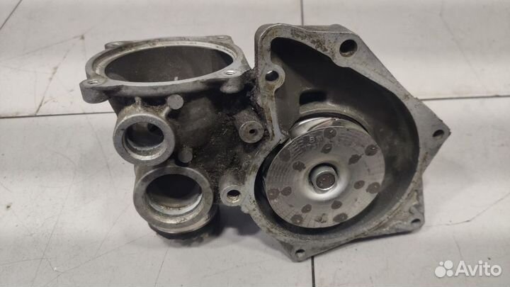 Помпа (насос водяной) BMW 5 E39