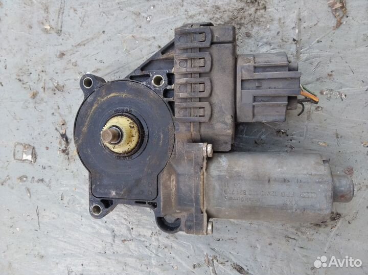 Моторчик стеклоподъёмника Форд Мондео 3 передний