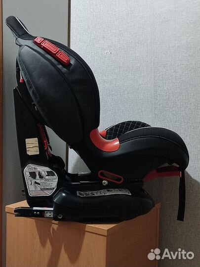 Автокресло isofix от0 до25кг
