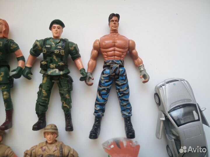 Игрушки солдатики