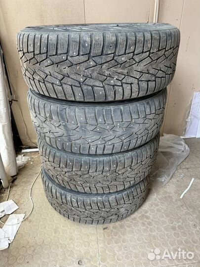 Зимние колеса в сборе Nokian Tyres 205*60 R16