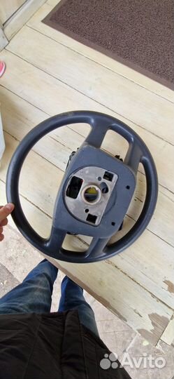 Подушка безопасности руля VW Touareg (7L) 2.5 TDI