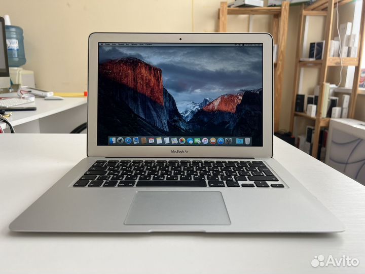 Macbook air 13 2011 i5/1,7GHz/4gb/ssd 128gb
