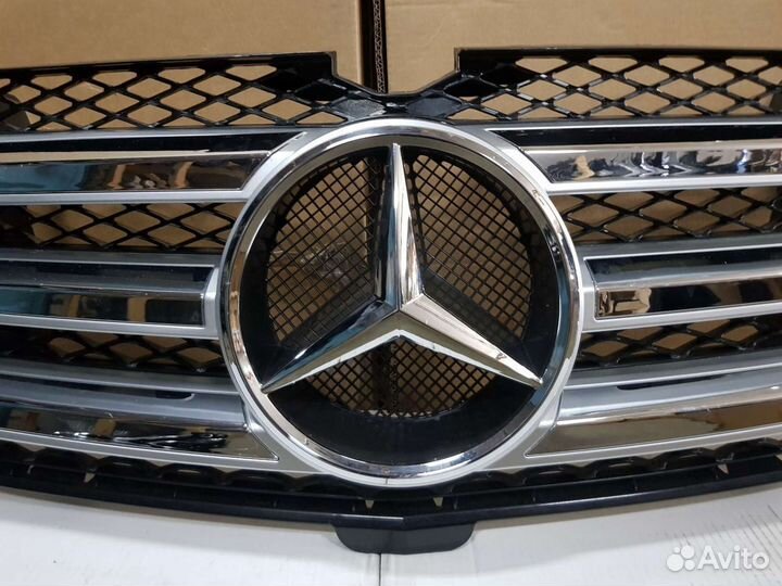 Решетка радиатора Mercedes GL164 Grand edition