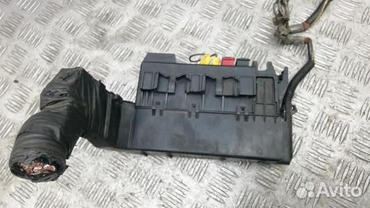 Блок предохранителей nissan primera P12 (AVN14M101