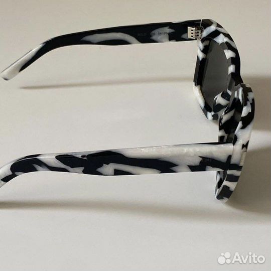 Очки Saint Laurent