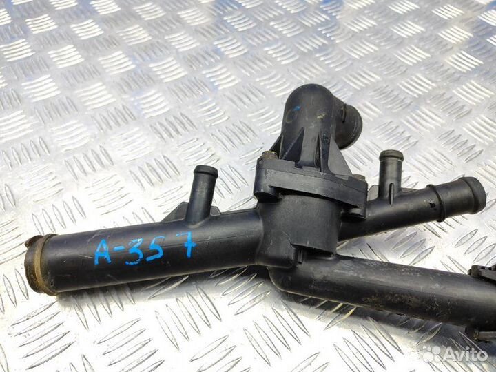 Корпус термостата Volkswagen Touareg 3.6 BHK 280