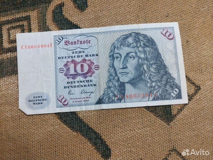 Банкнота 10 Марок Гдр 1980г