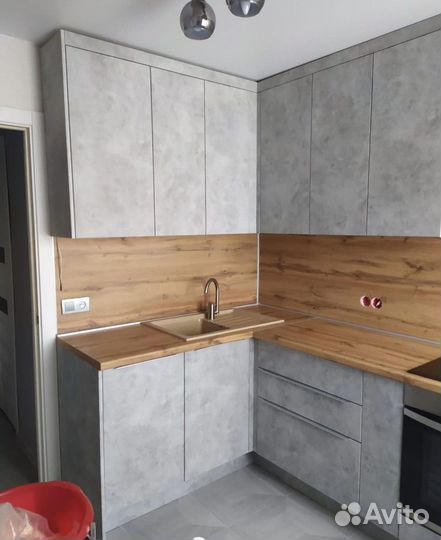 Кухоня со столешницей premium качества