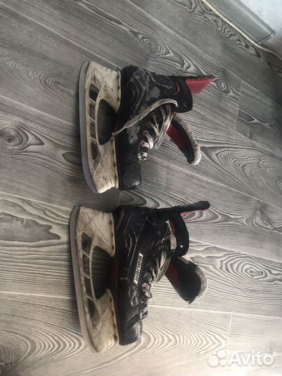 Хоккейные коньки bauer х800