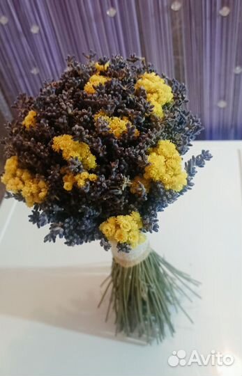 Букет из лавандина