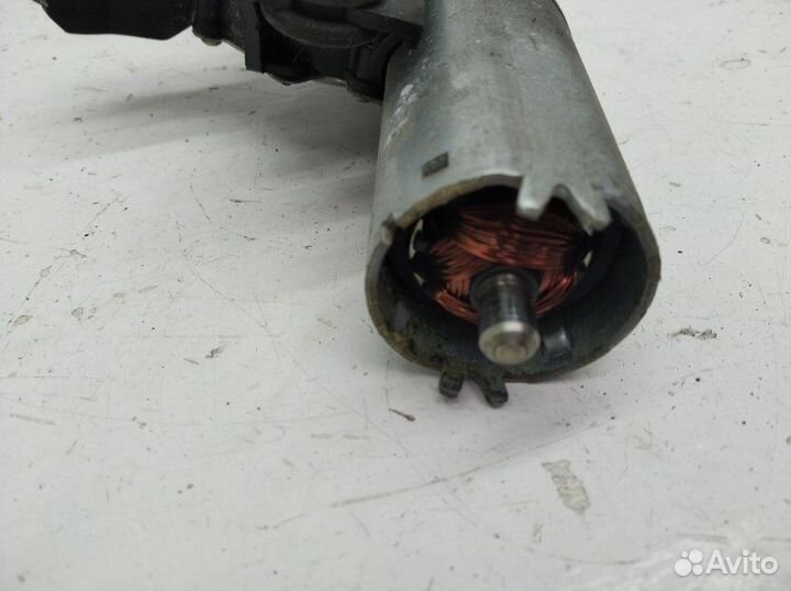 Моторчик заднего стеклоочистителя (дворника)