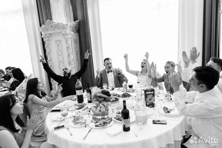 Ведущая ведущий