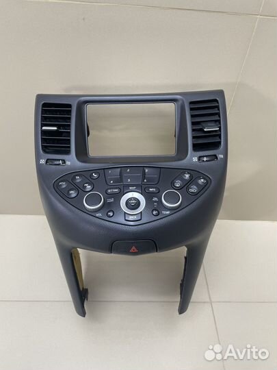 Блок управления климатом/магнитолой Nissan Primera