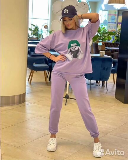 Спортивный костюм