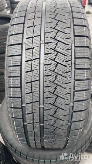 Triangle Snowlink PL02 245/65 R17 111H