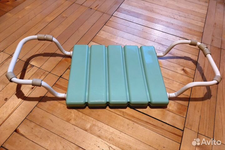 Сиденье для ванны