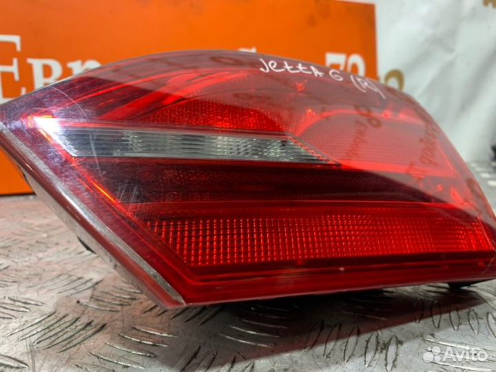 Фонарь внутренний правый Volkswagen Jetta 6 162