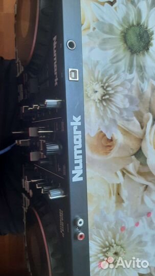 Dj контролер Numark Mixtrack Platinum Fx,аренда