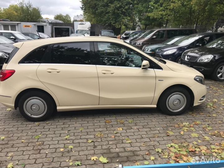 Mercedes-Benz B W246 2011-2018 на запчасти