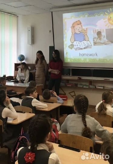 Репетитор по английскому языку/и помощь студентам